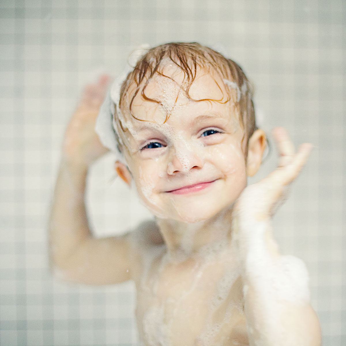 5 Things to Do When a Toddler Refuses Bath